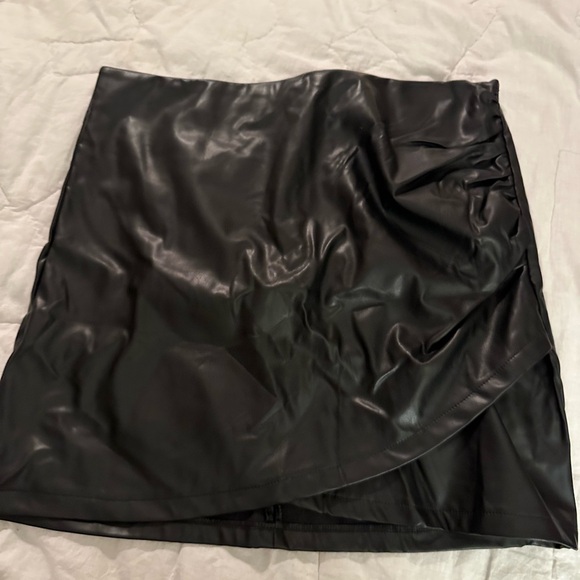 SHEIN Dresses & Skirts - Black Shein XXL Black Skirt